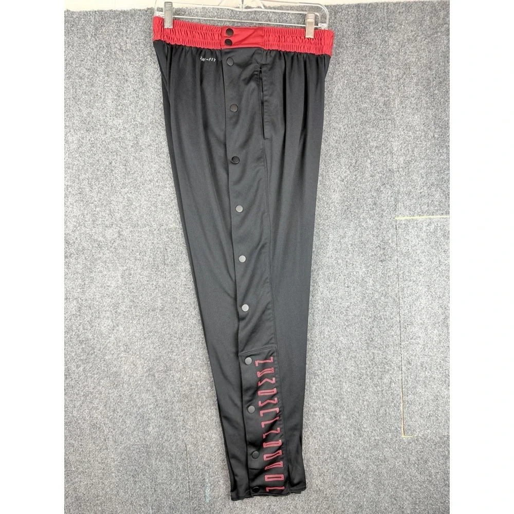 Air Jordan 11 Basketball Tear Away Pants Mens L Black‎ Red BRED Sweatpants